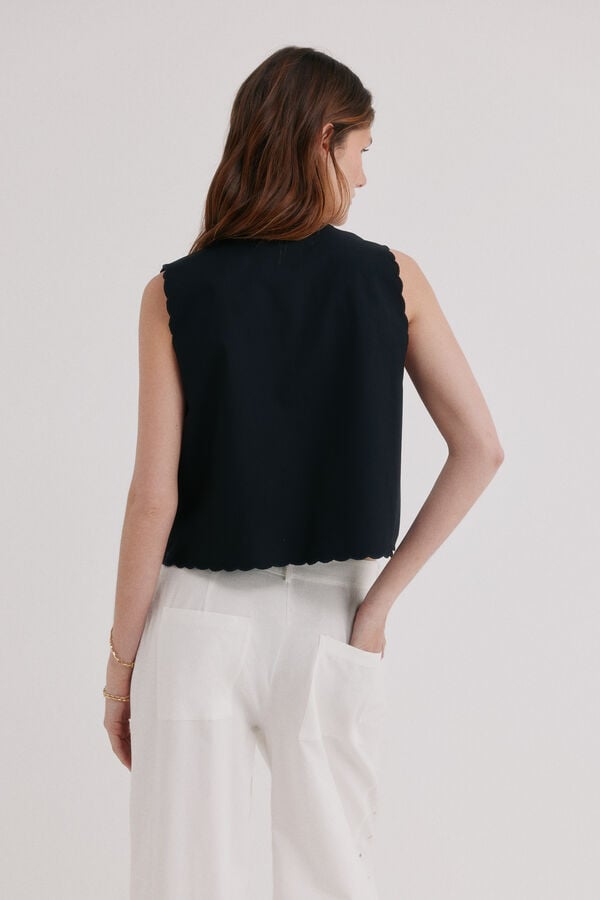 Hoss Intropia Cecilia. Blusa com la&ccedil;ada Preto
