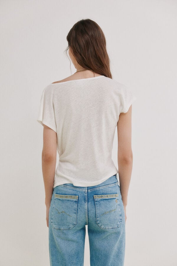 Hoss Intropia Madeline. T-shirt drapeada Beige