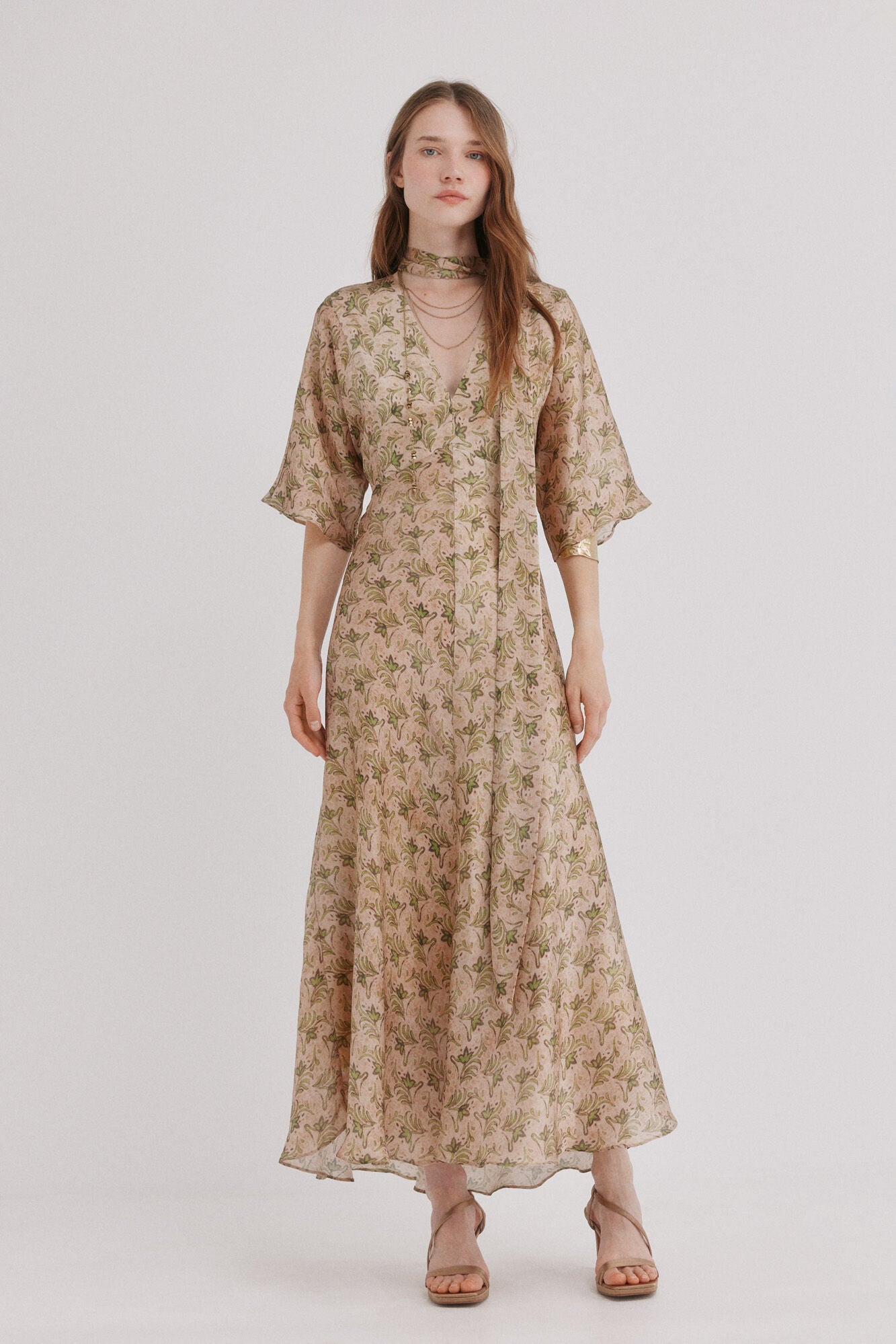 Hoss Intropia Astrid. Vestido satinado