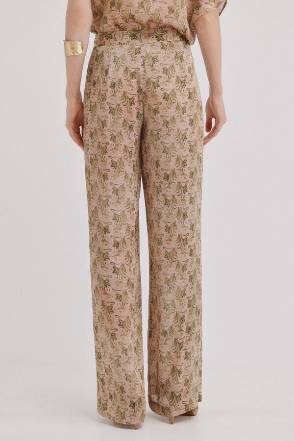 Hoss Intropia Cal&ccedil;a floral Paige Castanho