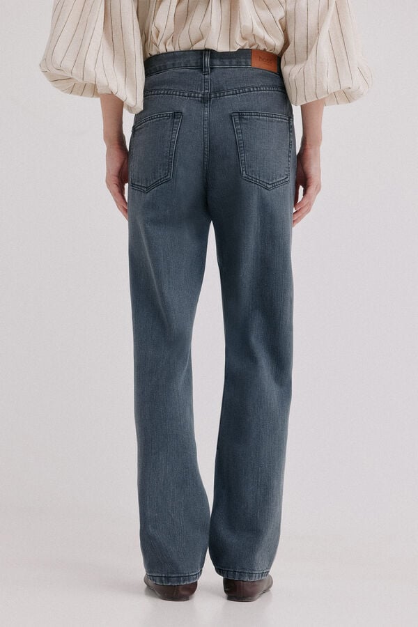 Hoss Intropia Brunella. Jeans cintura alta Cinzento