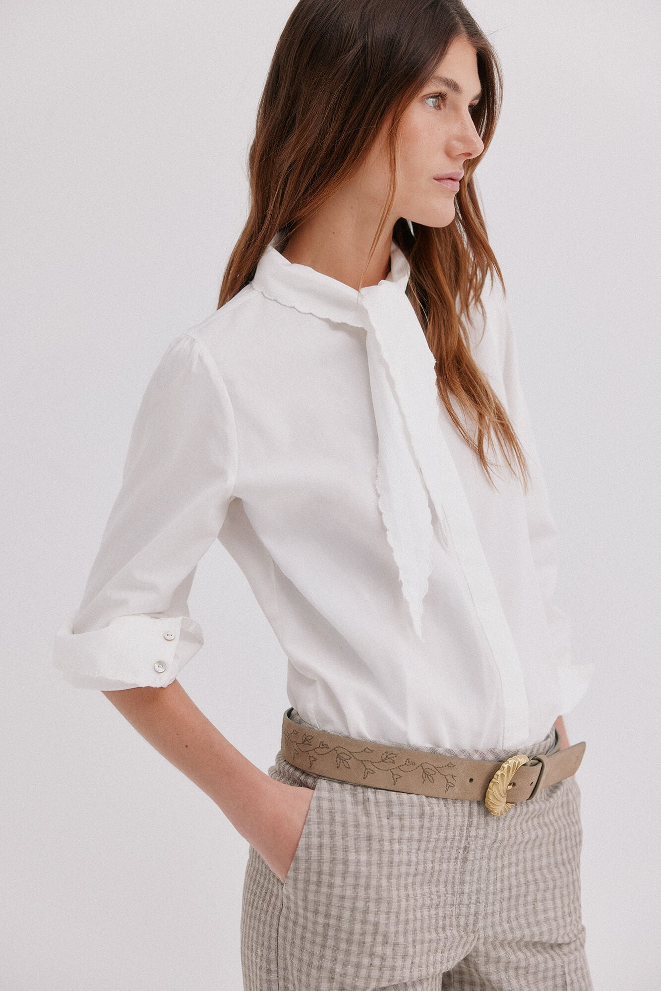 Hoss Intropia Caia. Blusa lazada