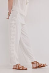 Hoss Intropia P&iacute;a. Pantal&oacute;n tiro medio bordado Blanco