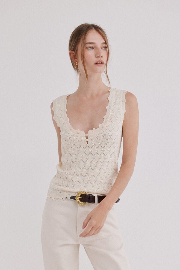 Hoss Intropia Ilya. Top com textura Ecru