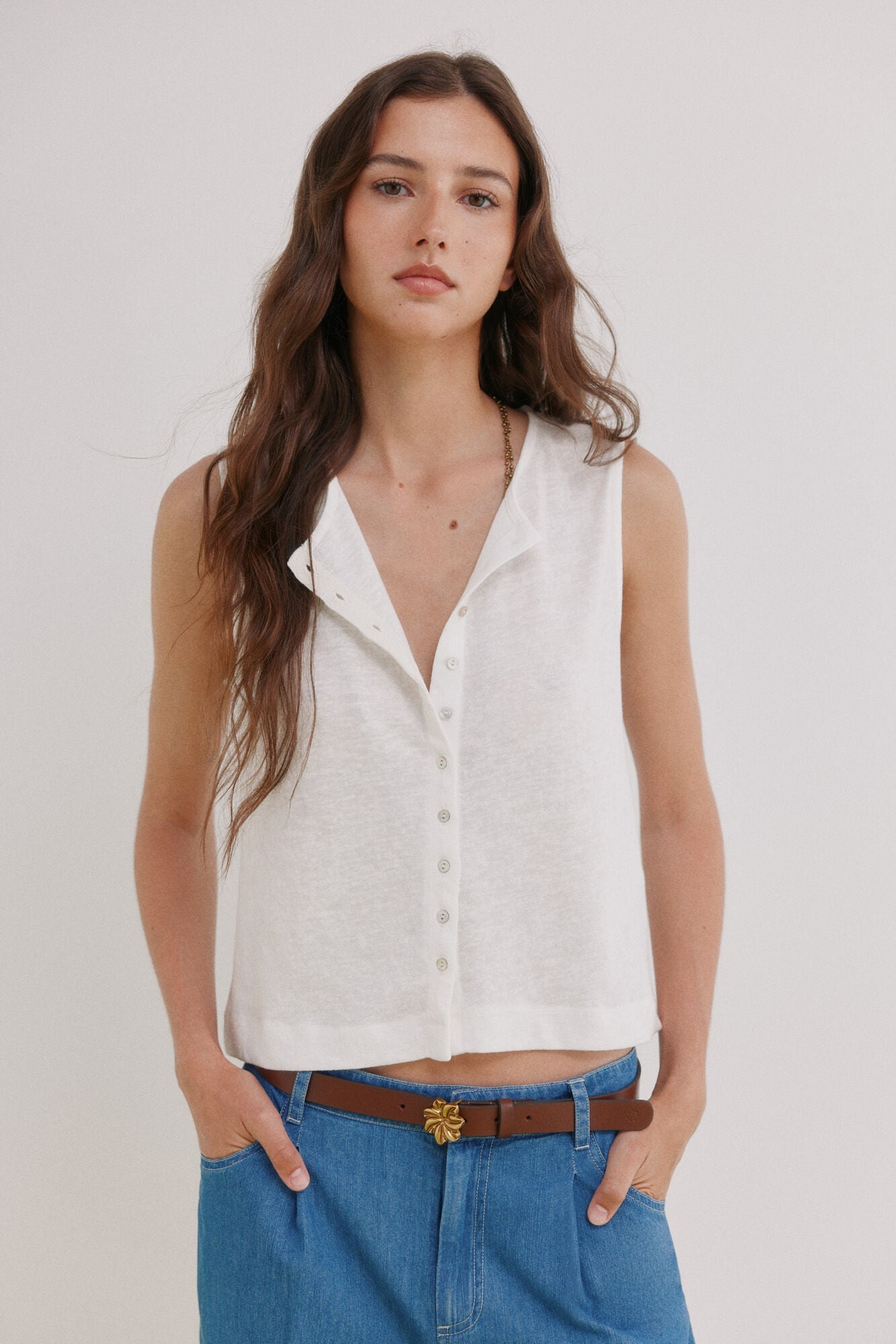Hoss Intropia Mireia. T-shirt sem mangas com carcela