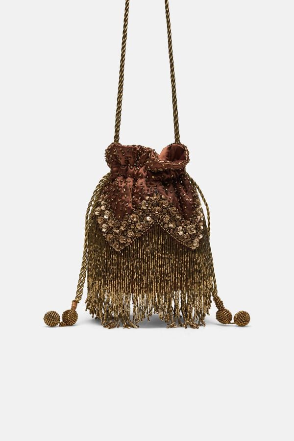 Hoss Intropia Nora. Bucket bag bordada em cetim Verde