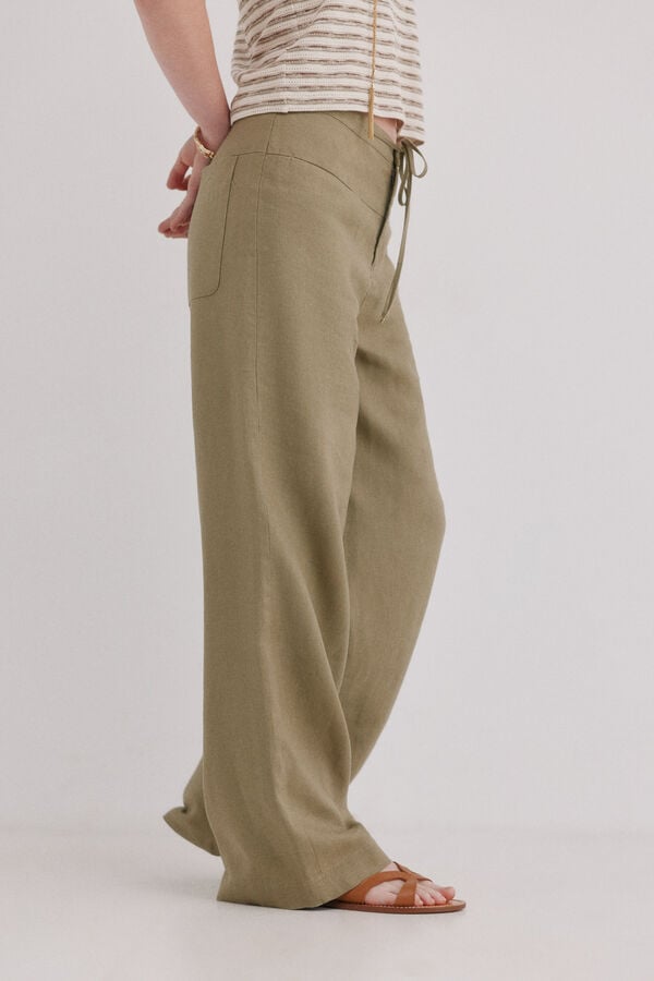 Hoss Intropia Pierina. Cal&ccedil;a fluida Verde