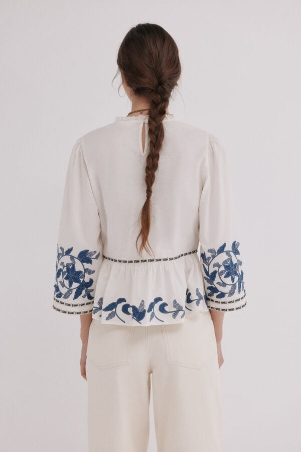 Hoss Intropia Cordelia. Blusa bordados Ecru