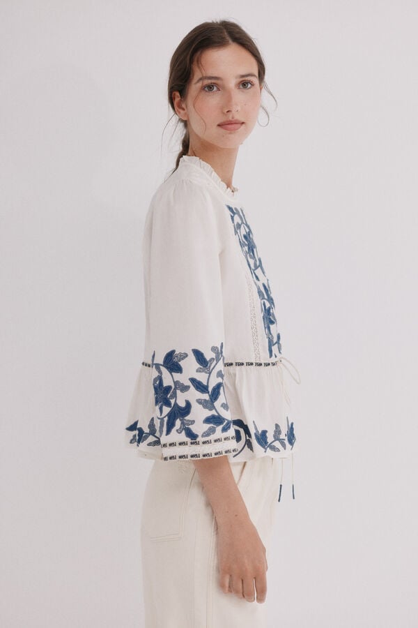 Hoss Intropia Cordelia. Blusa bordados Ecru