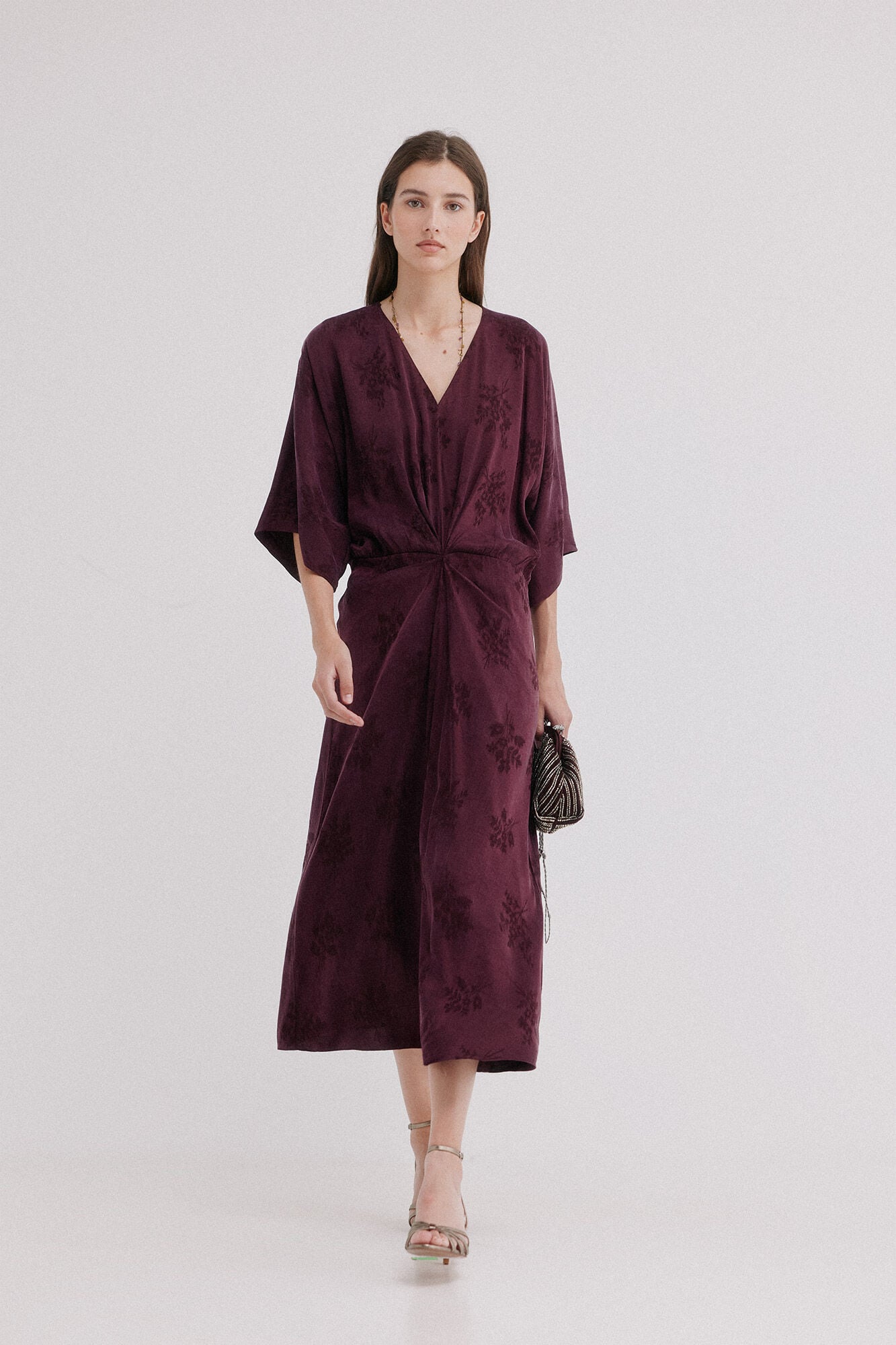 Hoss Intropia Alya. Vestido midi.