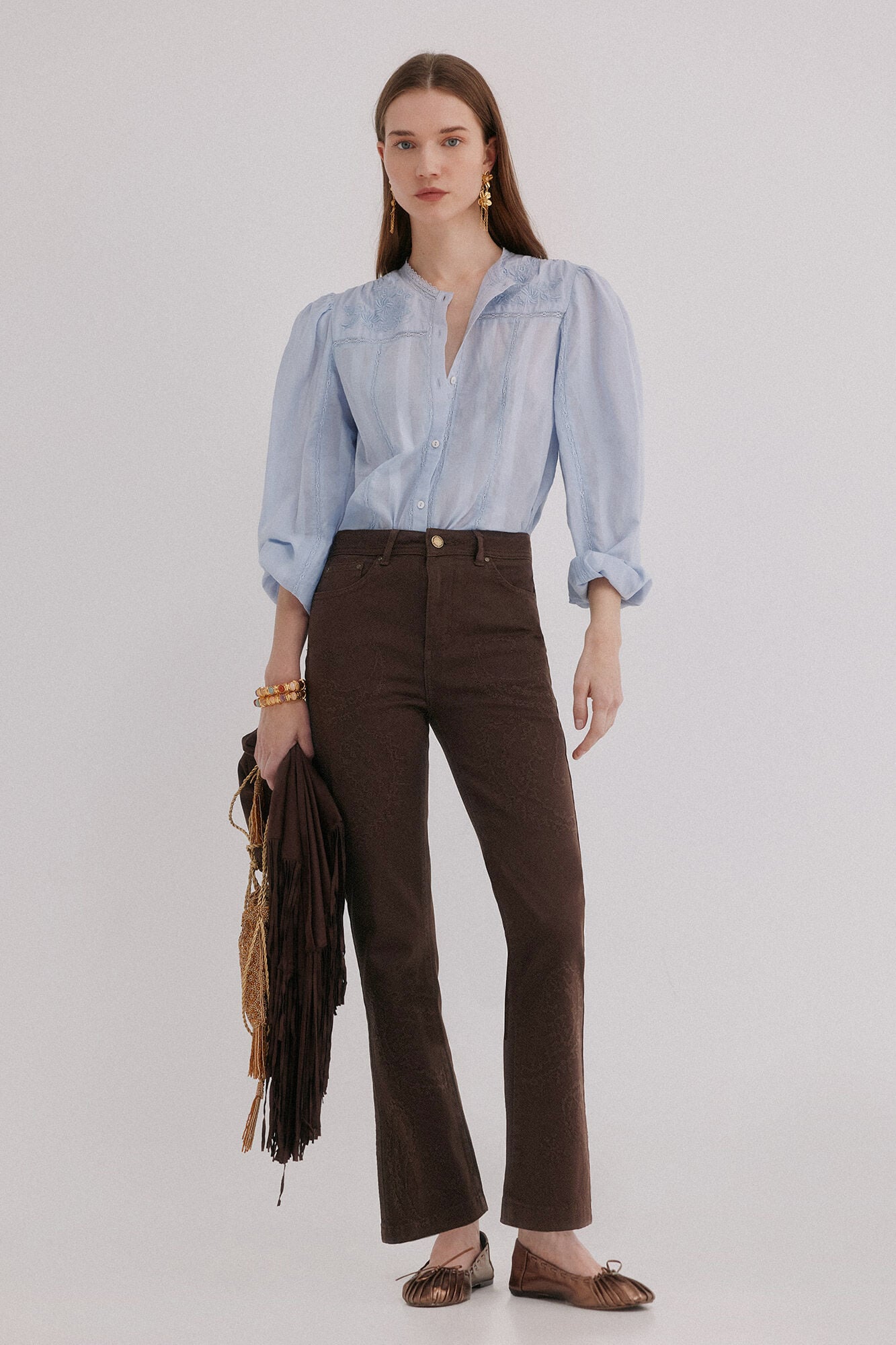 Hoss Intropia Bela. Vaqueros corte bootcut